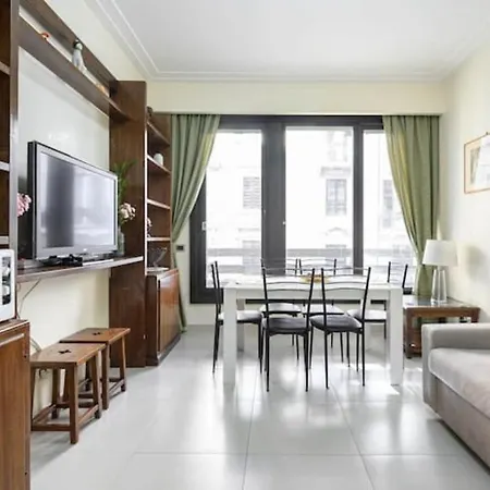 شقة Visconti Apartment. *