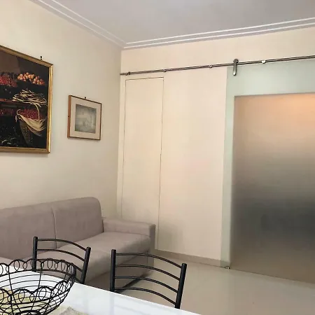 شقة Visconti Apartment. *