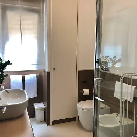 شقة Visconti Apartment. *